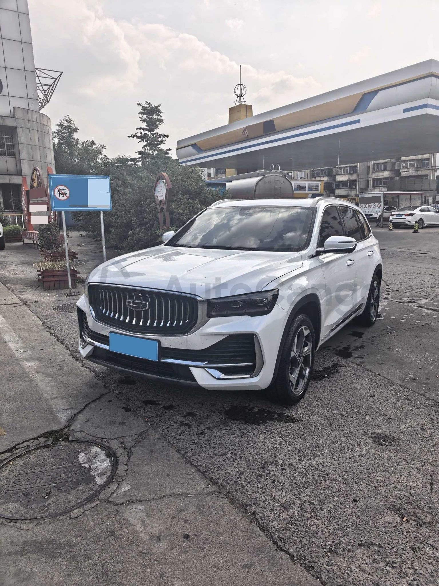 GEELY MONJARO