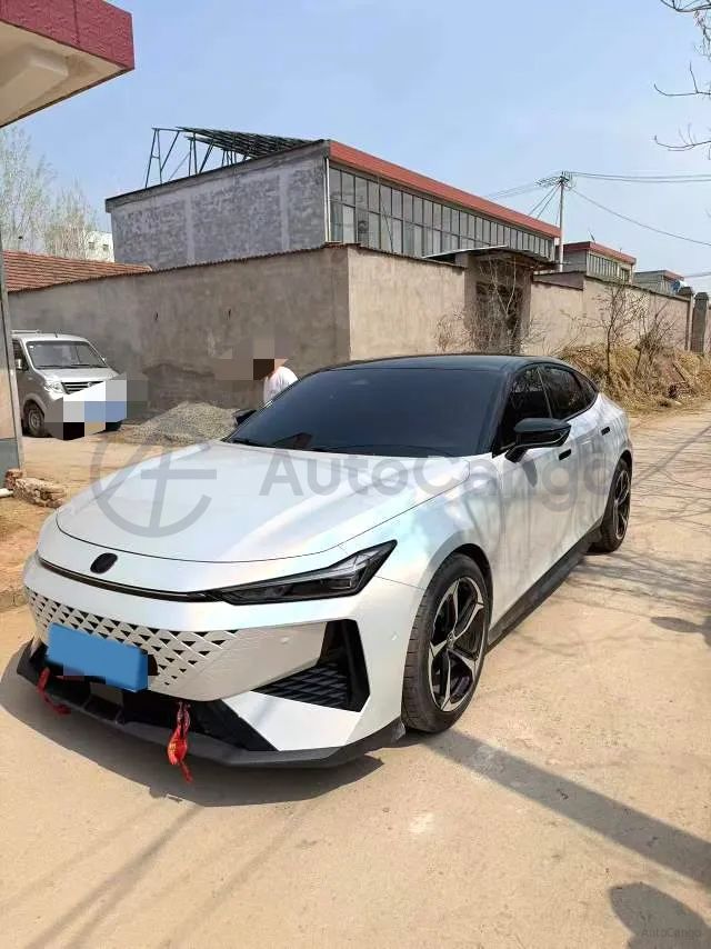 CHANGAN UNI V