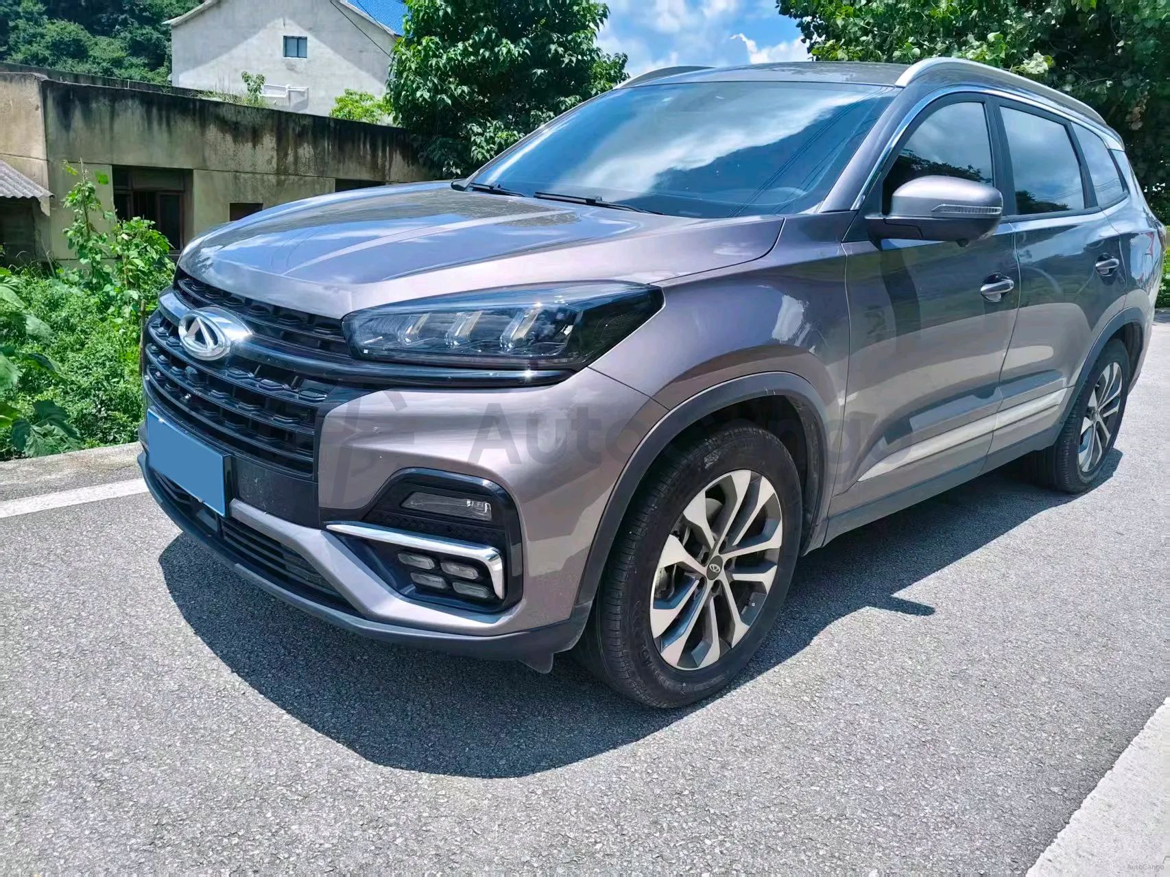 CHERY TIGGO 8