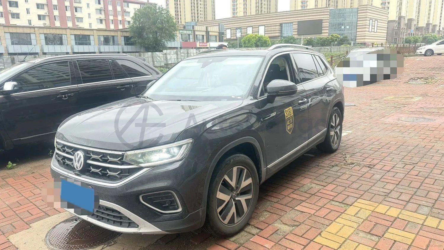 VOLKSWAGEN TAYRON