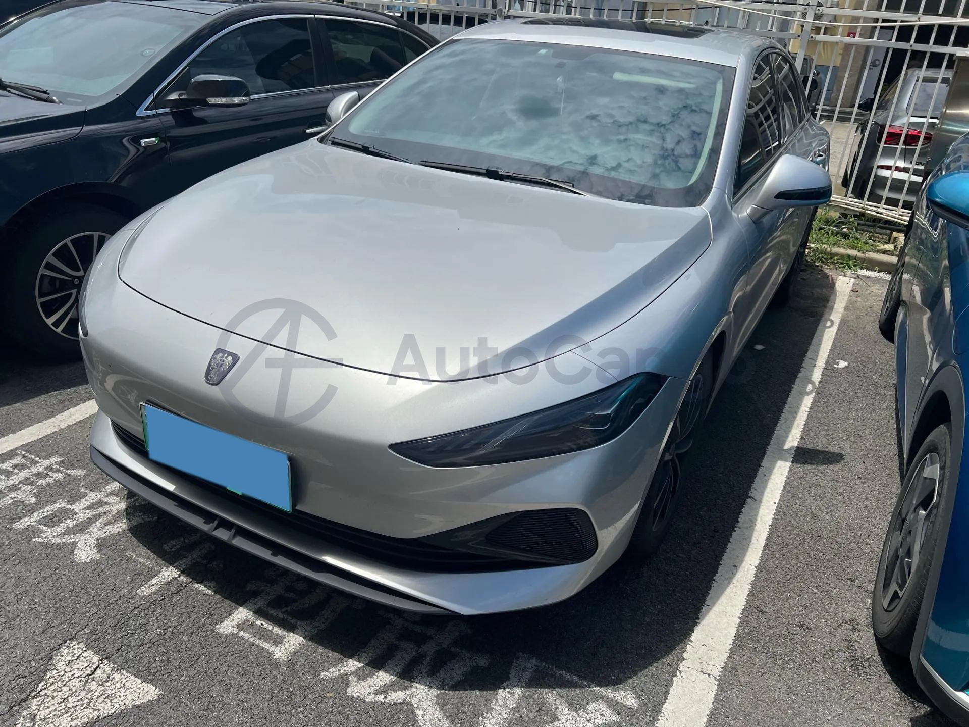 ROEWE D7